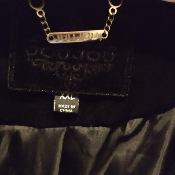 NEW with tags NWT Macy's JouJou black soft velvety Puffer coat 1X/Junior… - Picture 2 of 6